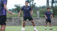 BRI Super League: Ezra Walian Curhat Soal Gol Indah ke Gawang Persija yang Tak Mampu Selamatkan Persik dari Kekalahan